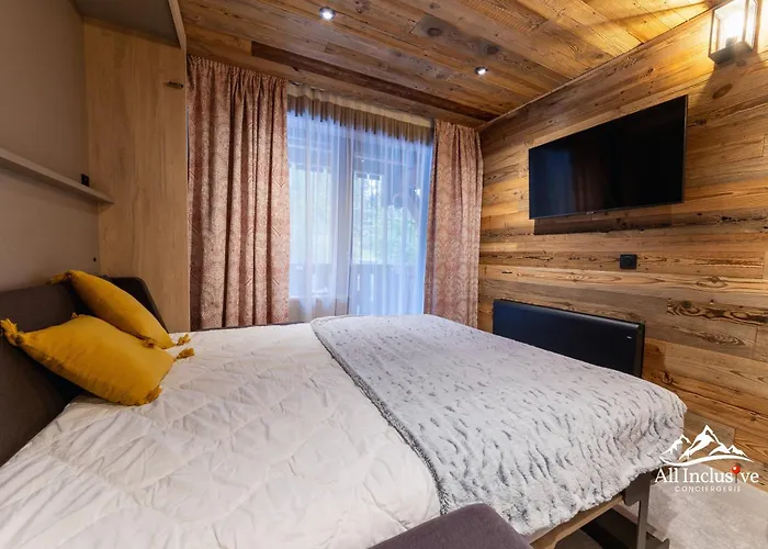 Mamie Dans 4 étoiles *